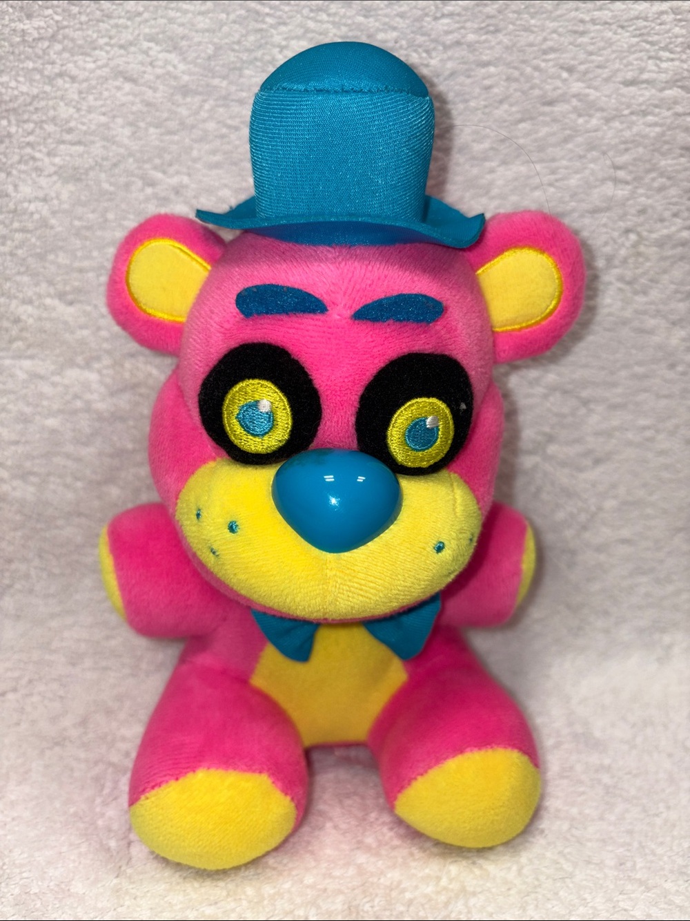 Five Nights At Freddys Blacklight Freddy Plush FNAF Security Breach Funko Neon